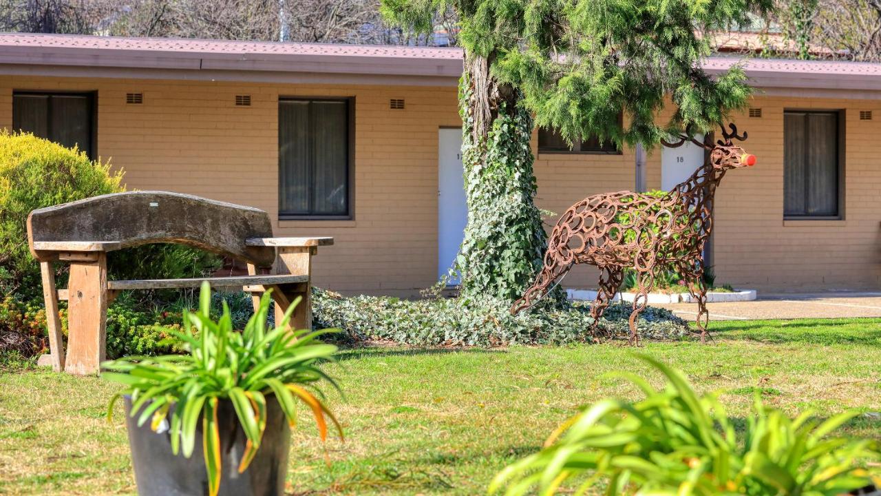 Hamilton Hume Motor Inn Yass Buitenkant foto