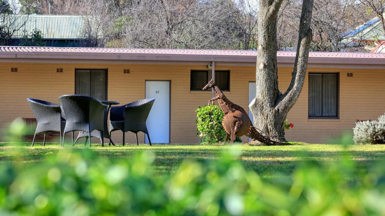 Hamilton Hume Motor Inn Yass Buitenkant foto